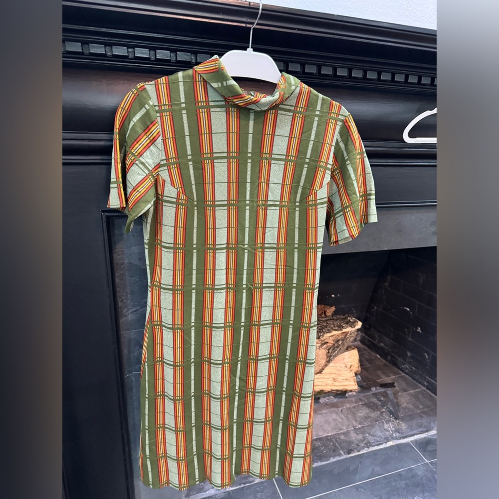 Vintage Collared Green and Orange polyester dress
